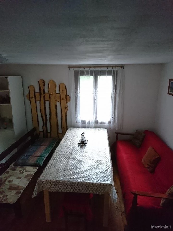 Bucsin-tető Szállás | Vendégház (K1275-3) A kép szerzői jogvédelem alatt állhat. Javasolt a kapcsolatfelvétel a jog tulajdonossal.