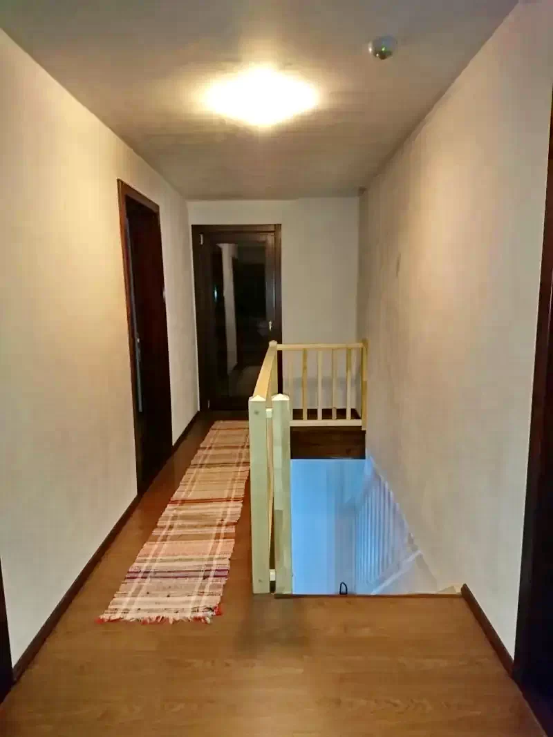 Bucsin-tető Szállás | Vendégház (K1374-13) A kép szerzői jogvédelem alatt állhat. Javasolt a kapcsolatfelvétel a jog tulajdonossal.