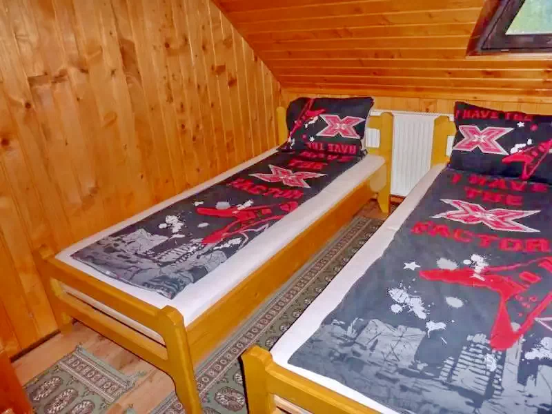 Barajul Zetea Cazare | Cabană (K0496-33) Imaginea poate fi supusă drepturilor de autor. Se recomandă contactarea titularului drepturilor. Barajul Zetea Cazare | Cabană (K0496-33) Imaginea poate fi supusă drepturilor de autor. Se recomandă contactarea titularului drepturilor.