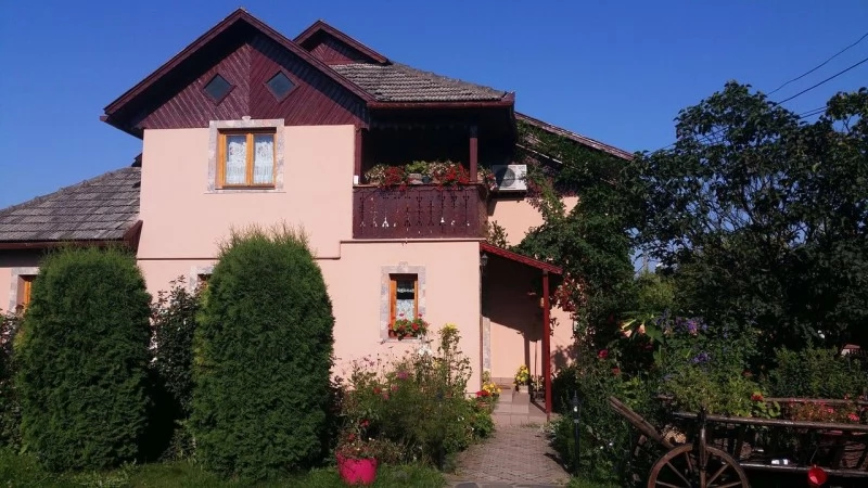 Coltău Cazare | Pensiune (K0441-21) Imaginea poate fi supusă drepturilor de autor. Se recomandă contactarea titularului drepturilor. Coltău Cazare | Pensiune (K0441-21) Imaginea poate fi supusă drepturilor de autor. Se recomandă contactarea titularului drepturilor.
