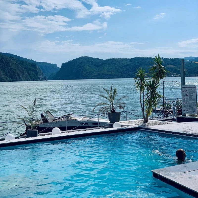 Orșova Cazare | Pensiune (K1606-28) Imaginea poate fi supusă drepturilor de autor. Se recomandă contactarea titularului drepturilor.