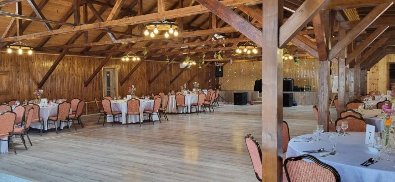 Ghelința Cazare | Pensiune (K1607-28) Imaginea poate fi supusă drepturilor de autor. Se recomandă contactarea titularului drepturilor.