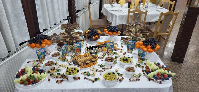 Ghelința Cazare | Pensiune (K1607-34) Imaginea poate fi supusă drepturilor de autor. Se recomandă contactarea titularului drepturilor.