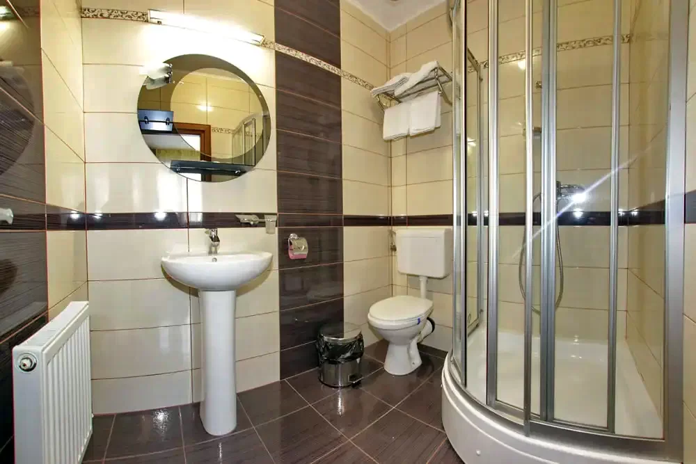 Băile Olănești Cazare | Hotel*** (K0760-27) Imaginea poate fi supusă drepturilor de autor. Se recomandă contactarea titularului drepturilor.