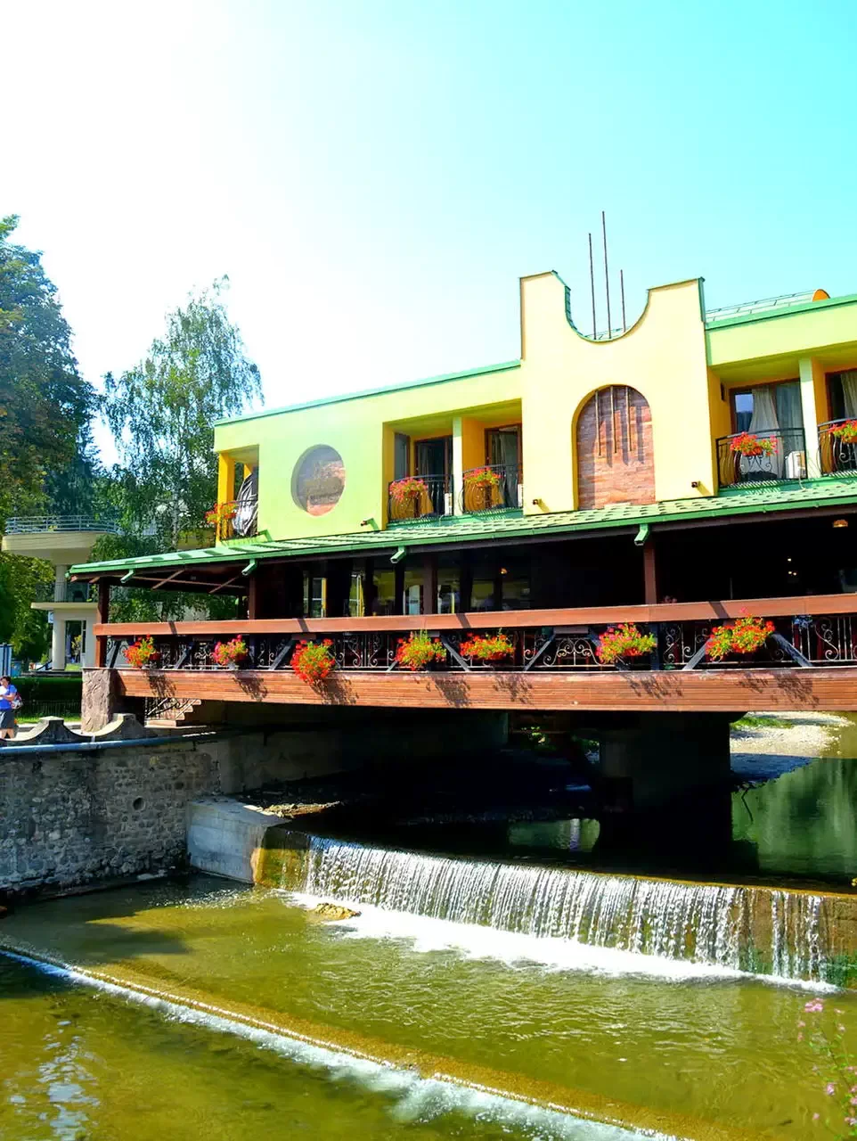 Băile Olănești Szállás | Hotel*** (K0760-35) A kép szerzői jogvédelem alatt állhat. Javasolt a kapcsolatfelvétel a jog tulajdonossal.