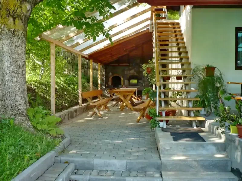 Căpâlnița Cazare | Pensiune (K0610-16) Imaginea poate fi supusă drepturilor de autor. Se recomandă contactarea titularului drepturilor.