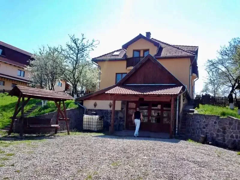 Târgu Secuiesc Cazare | Pensiune (K0129-16) Imaginea poate fi supusă drepturilor de autor. Se recomandă contactarea titularului drepturilor.