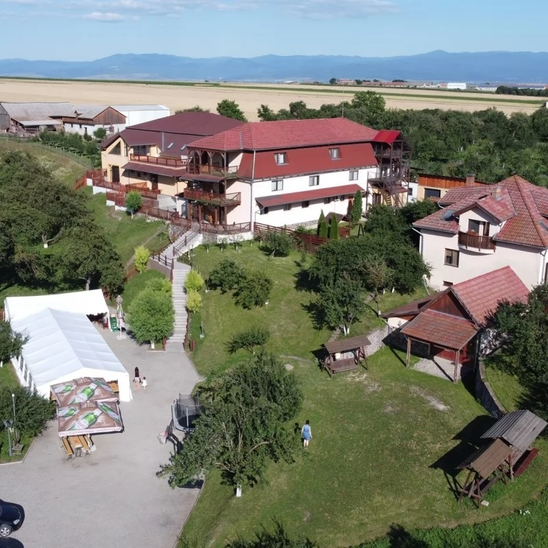 Târgu Secuiesc Cazare | Pensiune (K0129-18) Imaginea poate fi supusă drepturilor de autor. Se recomandă contactarea titularului drepturilor.