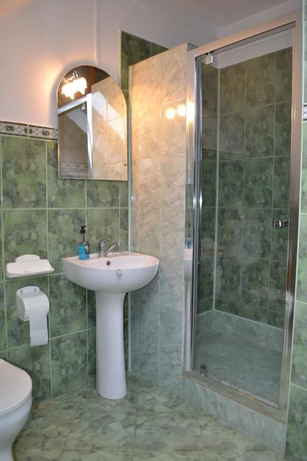 Târgu Secuiesc Cazare | Casă de oaspeți (K0615-8) Imaginea poate fi supusă drepturilor de autor. Se recomandă contactarea titularului drepturilor. Târgu Secuiesc Cazare | Casă de oaspeți (K0615-8) Imaginea poate fi supusă drepturilor de autor. Se recomandă contactarea titularului drepturilor.