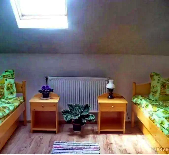 Târgu Secuiesc Cazare | Casă de oaspeți (K0615-23) Imaginea poate fi supusă drepturilor de autor. Se recomandă contactarea titularului drepturilor. Târgu Secuiesc Cazare | Casă de oaspeți (K0615-23) Imaginea poate fi supusă drepturilor de autor. Se recomandă contactarea titularului drepturilor.