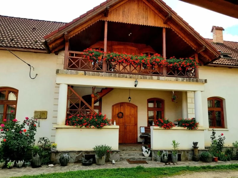 Târgu Secuiesc Cazare | Casă de oaspeți (K0615-27) Imaginea poate fi supusă drepturilor de autor. Se recomandă contactarea titularului drepturilor. Târgu Secuiesc Cazare | Casă de oaspeți (K0615-27) Imaginea poate fi supusă drepturilor de autor. Se recomandă contactarea titularului drepturilor.