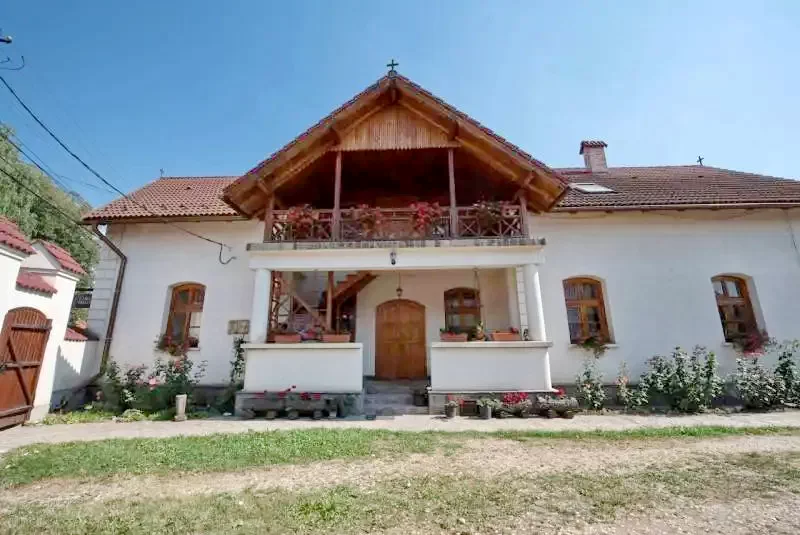 Târgu Secuiesc Cazare | Casă de oaspeți (K0615-34) Imaginea poate fi supusă drepturilor de autor. Se recomandă contactarea titularului drepturilor.