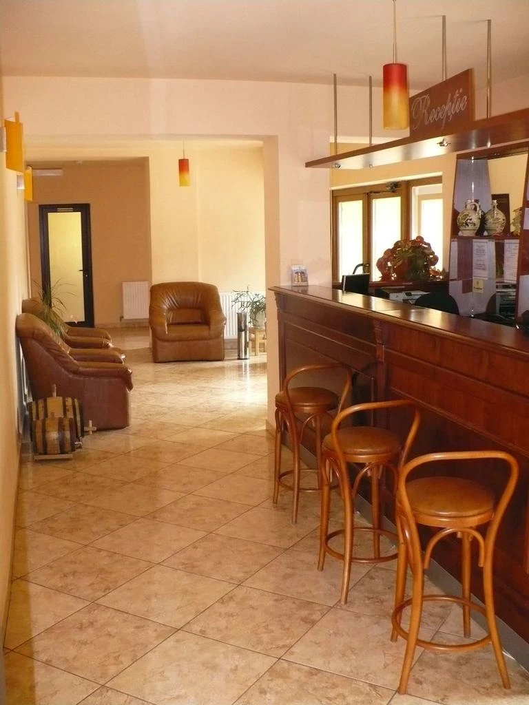 Sibiu Cazare | Hotel*** (K1608-2) Imaginea poate fi supusă drepturilor de autor. Se recomandă contactarea titularului drepturilor.