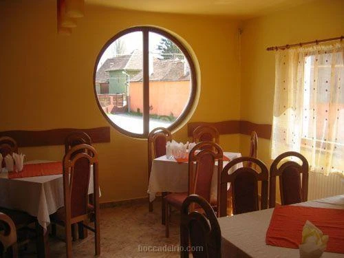 Nagyszeben Szállás | Hotel*** (K1608-4) A kép szerzői jogvédelem alatt állhat. Javasolt a kapcsolatfelvétel a jog tulajdonossal.