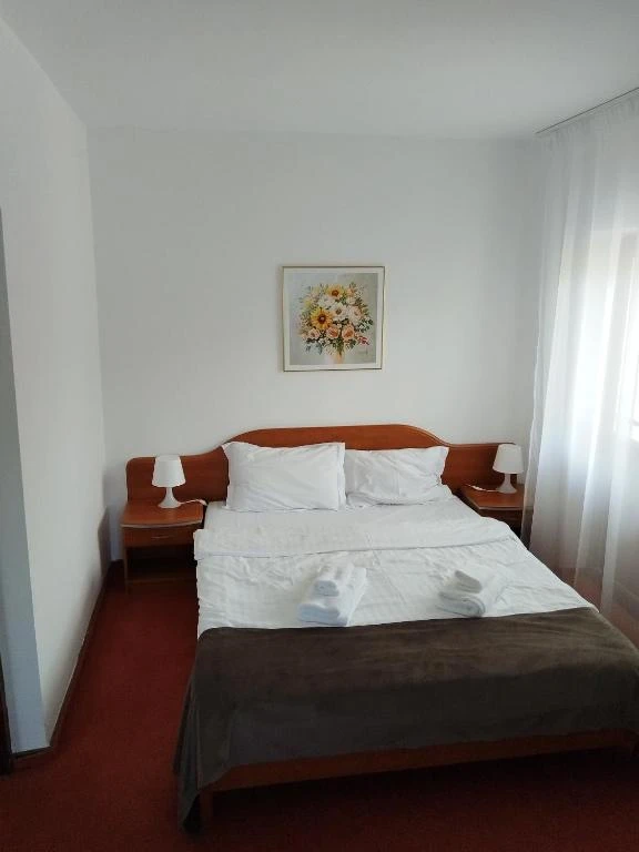 Sibiu Cazare | Hotel*** (K1608-11) Imaginea poate fi supusă drepturilor de autor. Se recomandă contactarea titularului drepturilor.