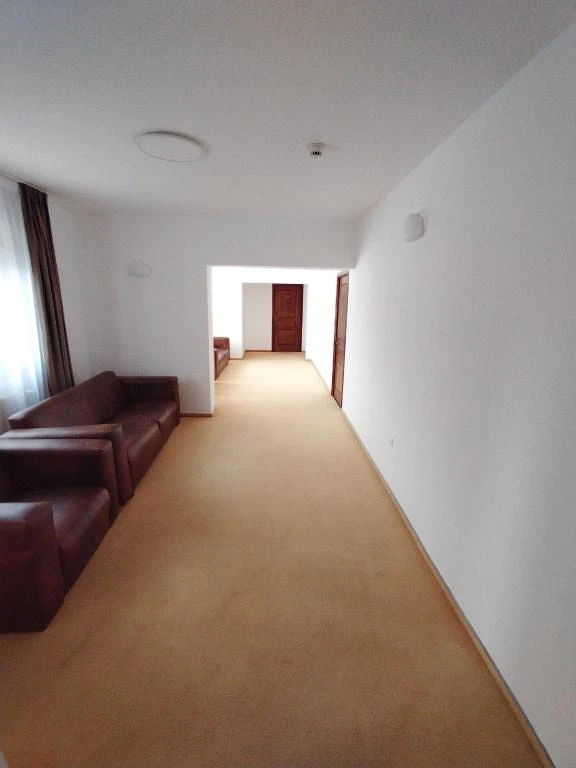 Sibiu Cazare | Hotel*** (K1608-22) Imaginea poate fi supusă drepturilor de autor. Se recomandă contactarea titularului drepturilor.