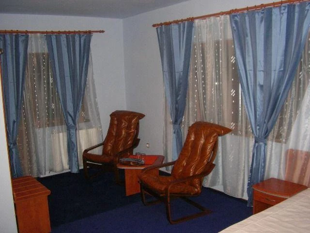 Nagyszeben Szállás | Hotel*** (K1608-28) A kép szerzői jogvédelem alatt állhat. Javasolt a kapcsolatfelvétel a jog tulajdonossal.