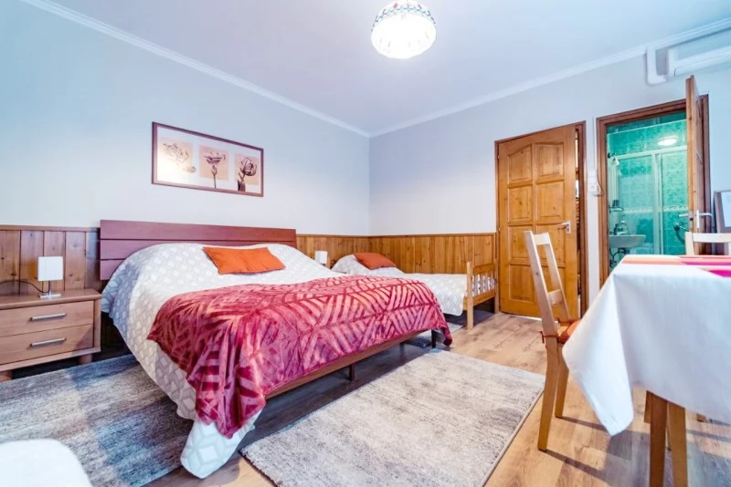 Jula Cazare | Cabană (K0008-4) Imaginea poate fi supusă drepturilor de autor. Se recomandă contactarea titularului drepturilor. Jula Cazare | Cabană (K0008-4) Imaginea poate fi supusă drepturilor de autor. Se recomandă contactarea titularului drepturilor.