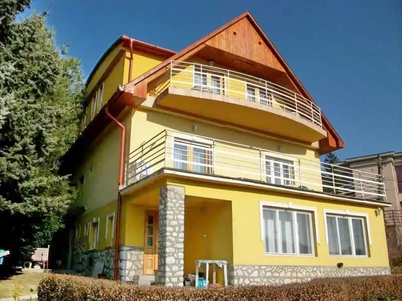 Mișcolț Cazare | Casă de oaspeți (K0860-11) Imaginea poate fi supusă drepturilor de autor. Se recomandă contactarea titularului drepturilor.