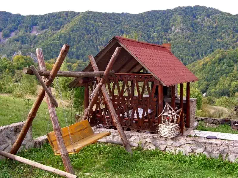 Valea Boga Cazare | Cabană (K0618-19) Imaginea poate fi supusă drepturilor de autor. Se recomandă contactarea titularului drepturilor. Valea Boga Cazare | Cabană (K0618-19) Imaginea poate fi supusă drepturilor de autor. Se recomandă contactarea titularului drepturilor.