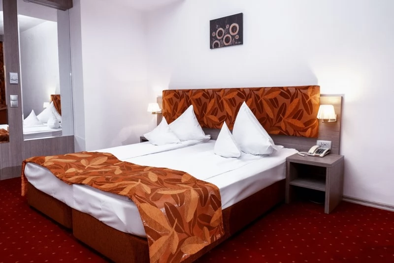 Băile Olănești Cazare | Hotel*** (K0748-27) Imaginea poate fi supusă drepturilor de autor. Se recomandă contactarea titularului drepturilor. Băile Olănești Cazare | Hotel*** (K0748-27) Imaginea poate fi supusă drepturilor de autor. Se recomandă contactarea titularului drepturilor.