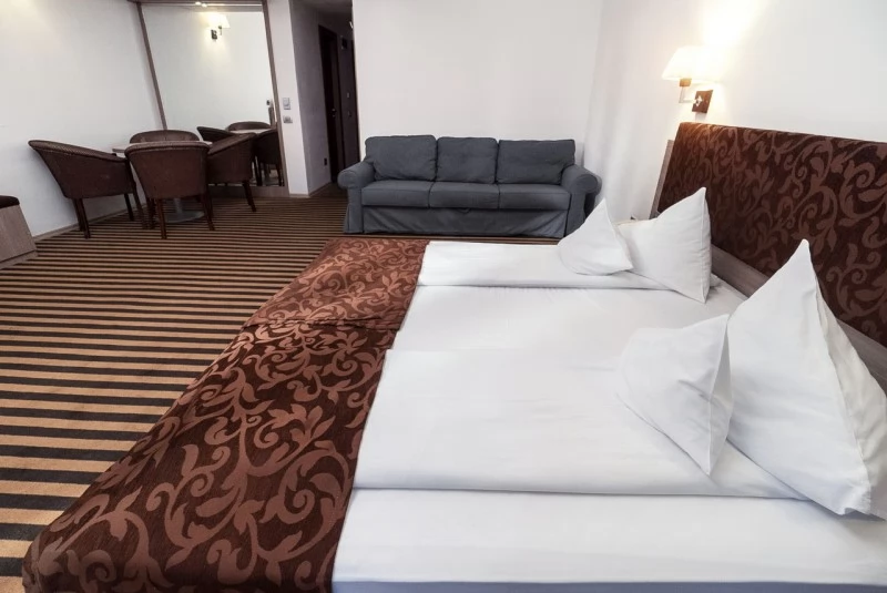 Băile Olănești Cazare | Hotel*** (K0748-48) Imaginea poate fi supusă drepturilor de autor. Se recomandă contactarea titularului drepturilor. Băile Olănești Cazare | Hotel*** (K0748-48) Imaginea poate fi supusă drepturilor de autor. Se recomandă contactarea titularului drepturilor.