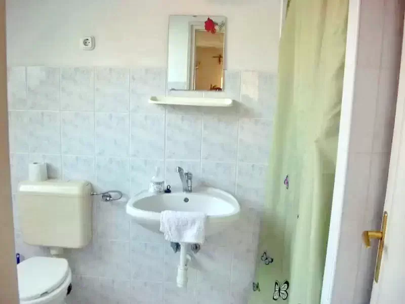 Mișcolț Cazare | Casă de oaspeți (K0861-11) Imaginea poate fi supusă drepturilor de autor. Se recomandă contactarea titularului drepturilor.