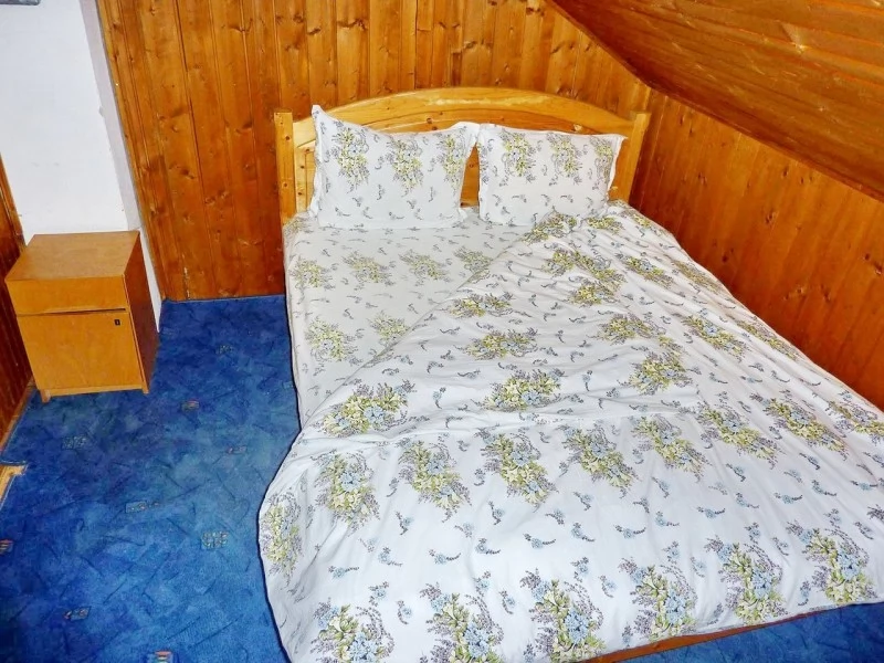 Vărșag Cazare | Cabană (K0022-28) Imaginea poate fi supusă drepturilor de autor. Se recomandă contactarea titularului drepturilor. Vărșag Cazare | Cabană (K0022-28) Imaginea poate fi supusă drepturilor de autor. Se recomandă contactarea titularului drepturilor.