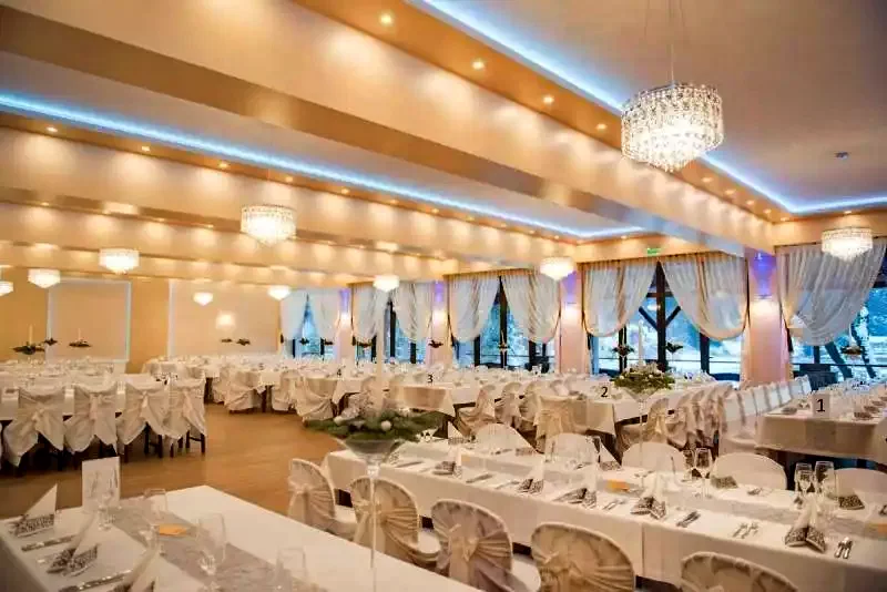 Cazare Băile Homorod - Hotel Homorod*** | Homoródfürdő - Homoród Hotel***. Imaginea poate fi supusă drepturilor de autor. Se recomandă contactarea titularului drepturilor.
