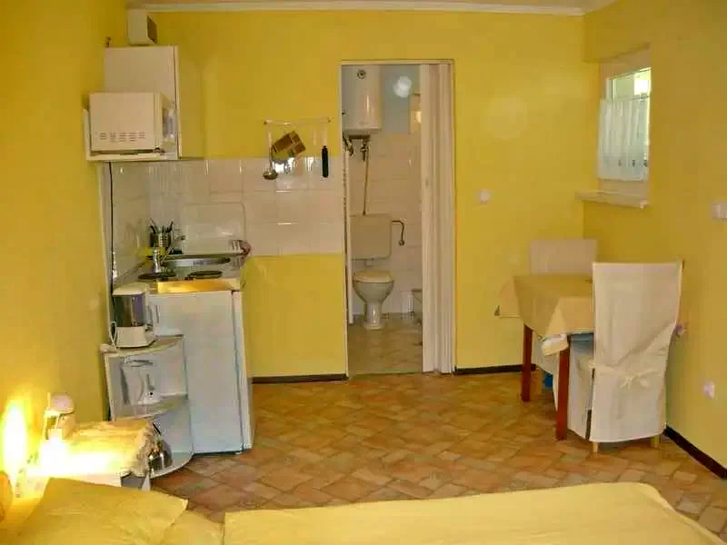 Hajdúszoboszló Szállás | Kulcsosház (K0611-31) A kép szerzői jogvédelem alatt állhat. Javasolt a kapcsolatfelvétel a jog tulajdonossal. Hajdúszoboszló Szállás | Kulcsosház (K0611-31) A kép szerzői jogvédelem alatt állhat. Javasolt a kapcsolatfelvétel a jog tulajdonossal.