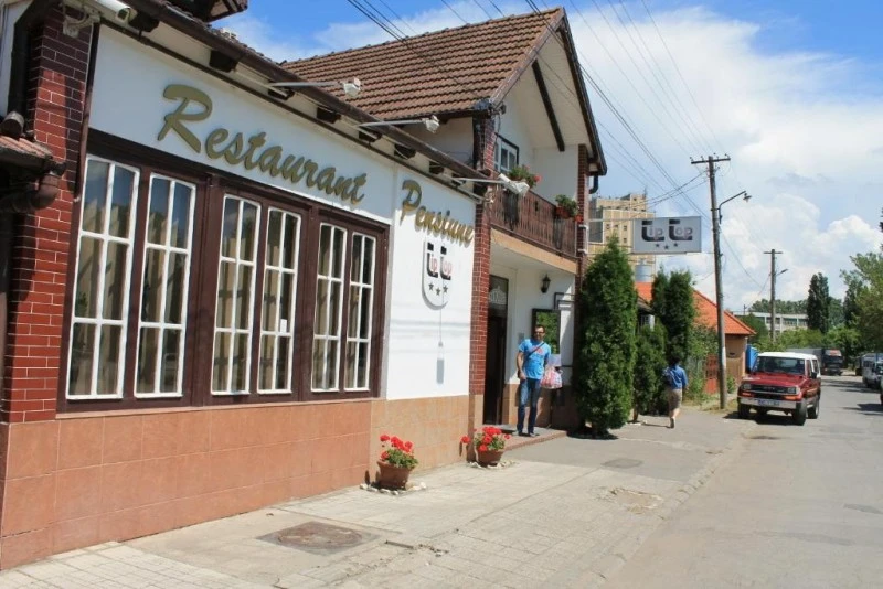 Marosvásárhely Szállás | Panzió (K1611-32) A kép szerzői jogvédelem alatt állhat. Javasolt a kapcsolatfelvétel a jog tulajdonossal. Marosvásárhely Szállás | Panzió (K1611-32) A kép szerzői jogvédelem alatt állhat. Javasolt a kapcsolatfelvétel a jog tulajdonossal.