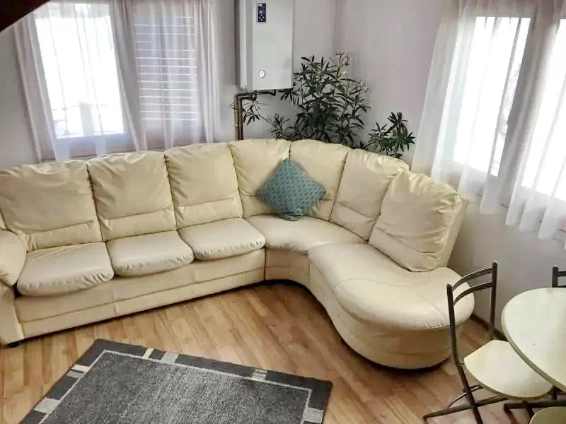 Szováta Szállás | Kulcsosház (K0330-14) A kép szerzői jogvédelem alatt állhat. Javasolt a kapcsolatfelvétel a jog tulajdonossal.