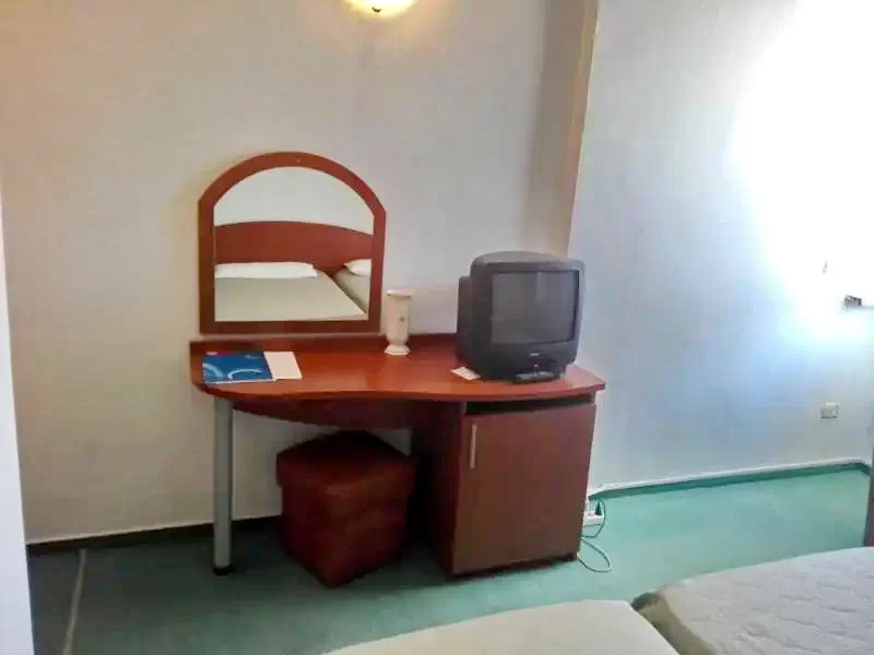 Tulcea Cazare | Hotel*** (K1305-14) Imaginea poate fi supusă drepturilor de autor. Se recomandă contactarea titularului drepturilor.