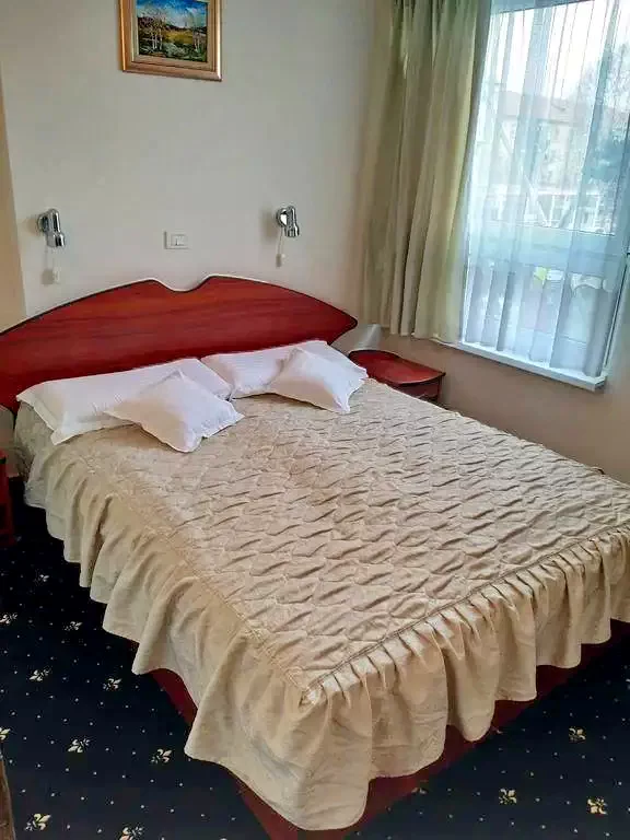 Tulcsa Szállás | Hotel*** (K1305-20) A kép szerzői jogvédelem alatt állhat. Javasolt a kapcsolatfelvétel a jog tulajdonossal. Tulcsa Szállás | Hotel*** (K1305-20) A kép szerzői jogvédelem alatt állhat. Javasolt a kapcsolatfelvétel a jog tulajdonossal.