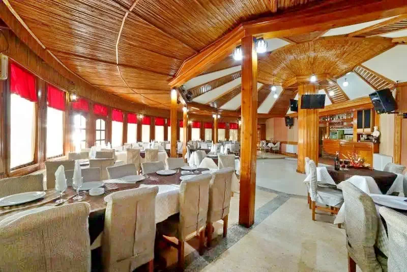 Tulcea Cazare | Hotel*** (K1309-11) Imaginea poate fi supusă drepturilor de autor. Se recomandă contactarea titularului drepturilor.