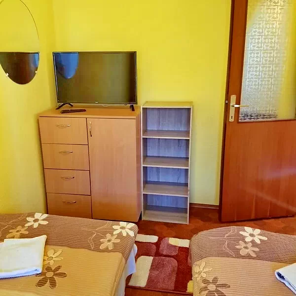 Hajdúszoboszló Szállás | Vendégház (K0904-14) A kép szerzői jogvédelem alatt állhat. Javasolt a kapcsolatfelvétel a jog tulajdonossal. Hajdúszoboszló Szállás | Vendégház (K0904-14) A kép szerzői jogvédelem alatt állhat. Javasolt a kapcsolatfelvétel a jog tulajdonossal.