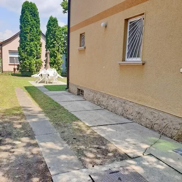 Hajdúszoboszló Szállás | Vendégház (K0904-21) A kép szerzői jogvédelem alatt állhat. Javasolt a kapcsolatfelvétel a jog tulajdonossal. Hajdúszoboszló Szállás | Vendégház (K0904-21) A kép szerzői jogvédelem alatt állhat. Javasolt a kapcsolatfelvétel a jog tulajdonossal.