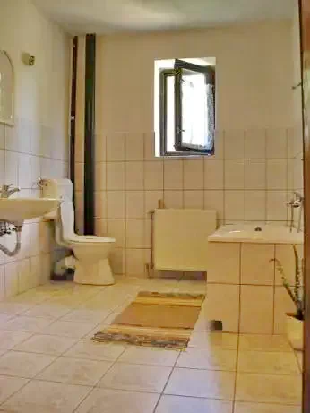 Cazare Sâncrai Casa de oaspeti Katalin | Székelyszentkirály - Katalin Fogadó . Imaginea poate fi supusă drepturilor de autor. Se recomandă contactarea titularului drepturilor.