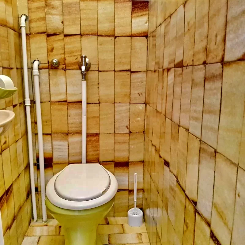  Cazare | Casă de apartamente (K0939-16) Imaginea poate fi supusă drepturilor de autor. Se recomandă contactarea titularului drepturilor.