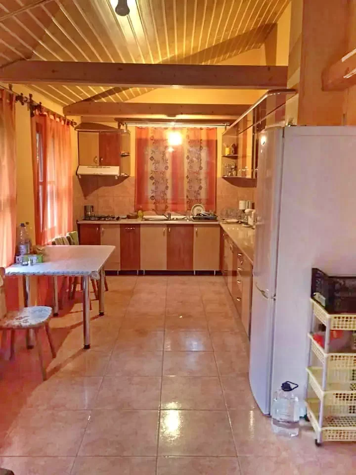 Valea Boga Cazare | Cabană (K1347-13) Imaginea poate fi supusă drepturilor de autor. Se recomandă contactarea titularului drepturilor. Valea Boga Cazare | Cabană (K1347-13) Imaginea poate fi supusă drepturilor de autor. Se recomandă contactarea titularului drepturilor.