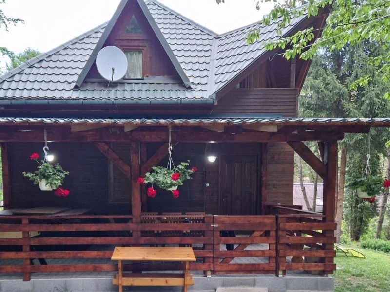 Szállás Sovata - Cabana Anita | Szováta - Anita Kulcsosház. A kép szerzői jogvédelem alatt állhat. Javasolt a kapcsolatfelvétel a jog tulajdonossal.
