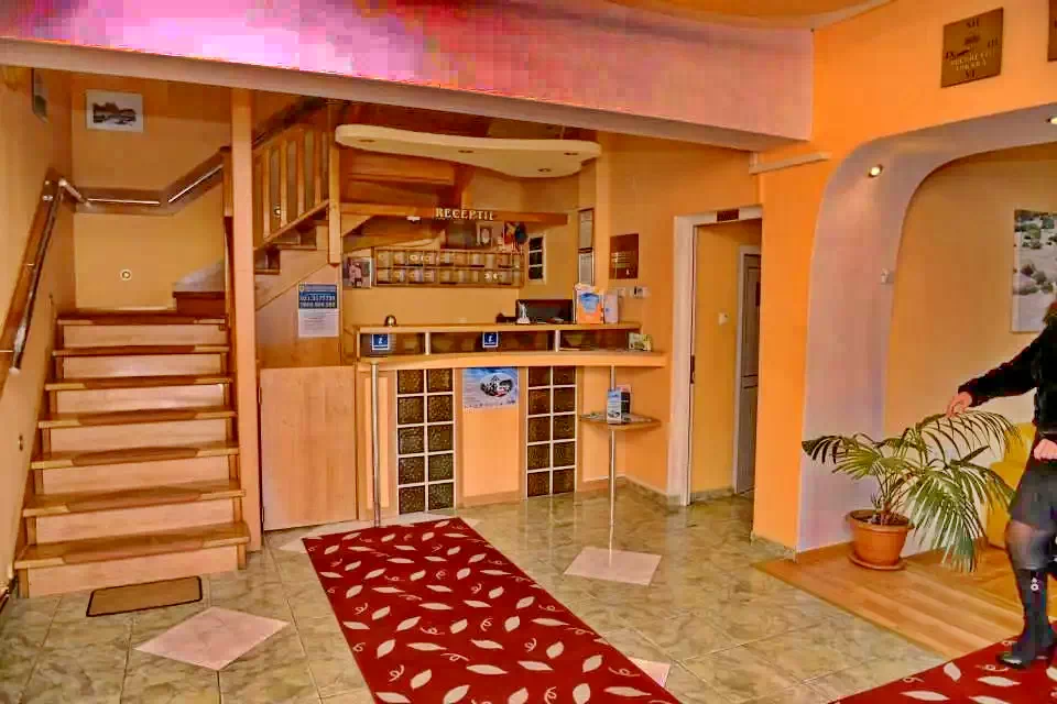 Timișu de Jos Cazare | Hotel** (K1083-2) Imaginea poate fi supusă drepturilor de autor. Se recomandă contactarea titularului drepturilor. Timișu de Jos Cazare | Hotel** (K1083-2) Imaginea poate fi supusă drepturilor de autor. Se recomandă contactarea titularului drepturilor.