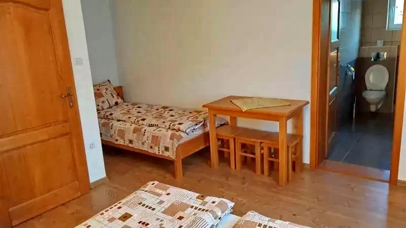 Cazare Praid - Ambrus Zoltan III Casa la cheie | Parajd - Ambrus Zoltán III kulcsosház. Imaginea poate fi supusă drepturilor de autor. Se recomandă contactarea titularului drepturilor.