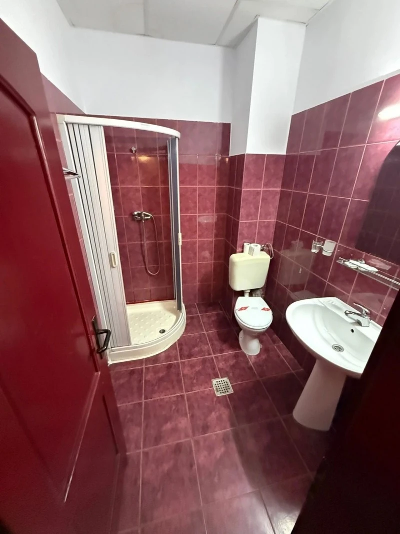 Herkulesfürdő Szállás | Hostel (K1614-15) A kép szerzői jogvédelem alatt állhat. Javasolt a kapcsolatfelvétel a jog tulajdonossal. Herkulesfürdő Szállás | Hostel (K1614-15) A kép szerzői jogvédelem alatt állhat. Javasolt a kapcsolatfelvétel a jog tulajdonossal.