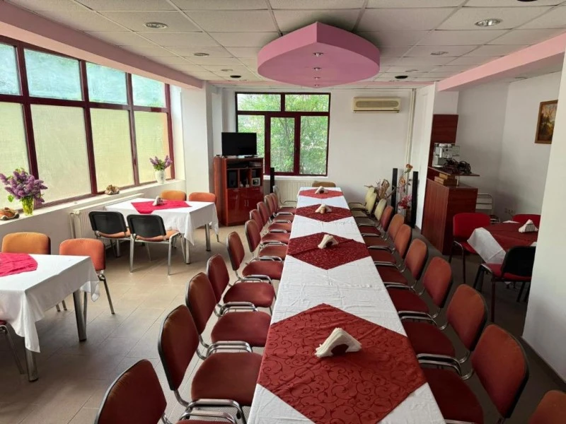 Băile Herculane Cazare | Hostel (K1614-31) Imaginea poate fi supusă drepturilor de autor. Se recomandă contactarea titularului drepturilor. Băile Herculane Cazare | Hostel (K1614-31) Imaginea poate fi supusă drepturilor de autor. Se recomandă contactarea titularului drepturilor.