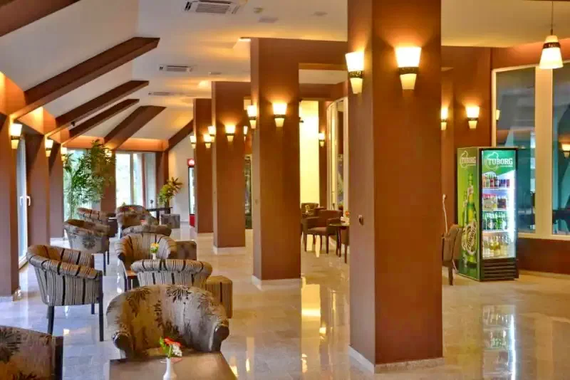 Cazare Băile Tușnad - Hotel Ciucaș *** | Tusnádfürdő - Csukás Hotel ***. Imaginea poate fi supusă drepturilor de autor. Se recomandă contactarea titularului drepturilor.