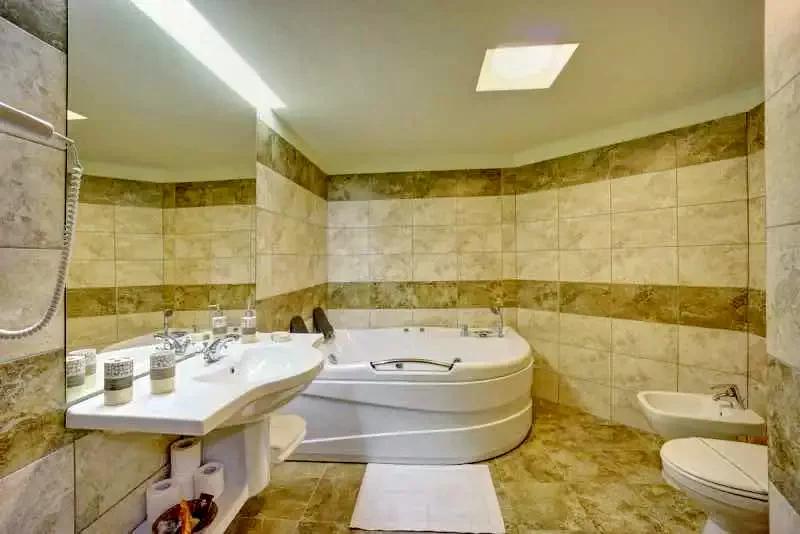 Cazare Băile Tușnad - Hotel Ciucaș *** | Tusnádfürdő - Csukás Hotel ***. Imaginea poate fi supusă drepturilor de autor. Se recomandă contactarea titularului drepturilor.