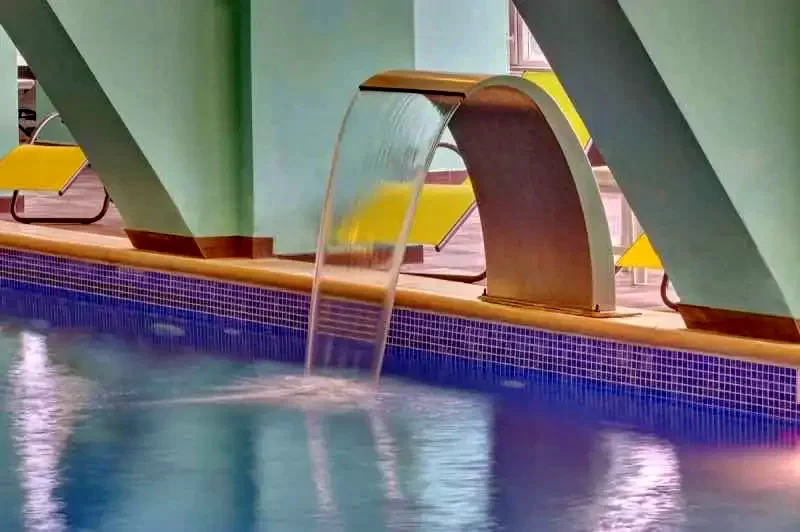 Cazare Băile Tușnad - Hotel Ciucaș *** | Tusnádfürdő - Csukás Hotel ***. Imaginea poate fi supusă drepturilor de autor. Se recomandă contactarea titularului drepturilor.