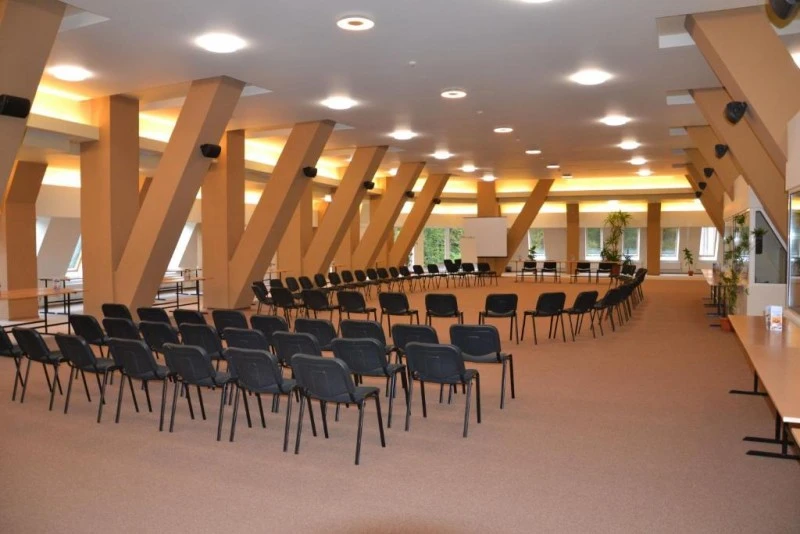 Sala de conferinte - Teambuilding - Wellness Hotel Baile Tusnad Sala de conferinte - Teambuilding - Wellness Hotel Baile Tusnad