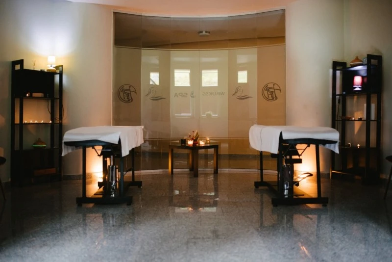 Cazare Băile Tușnad - Hotel Ciucaș *** | Tusnádfürdő - Csukás Hotel ***. Imaginea poate fi supusă drepturilor de autor. Se recomandă contactarea titularului drepturilor.